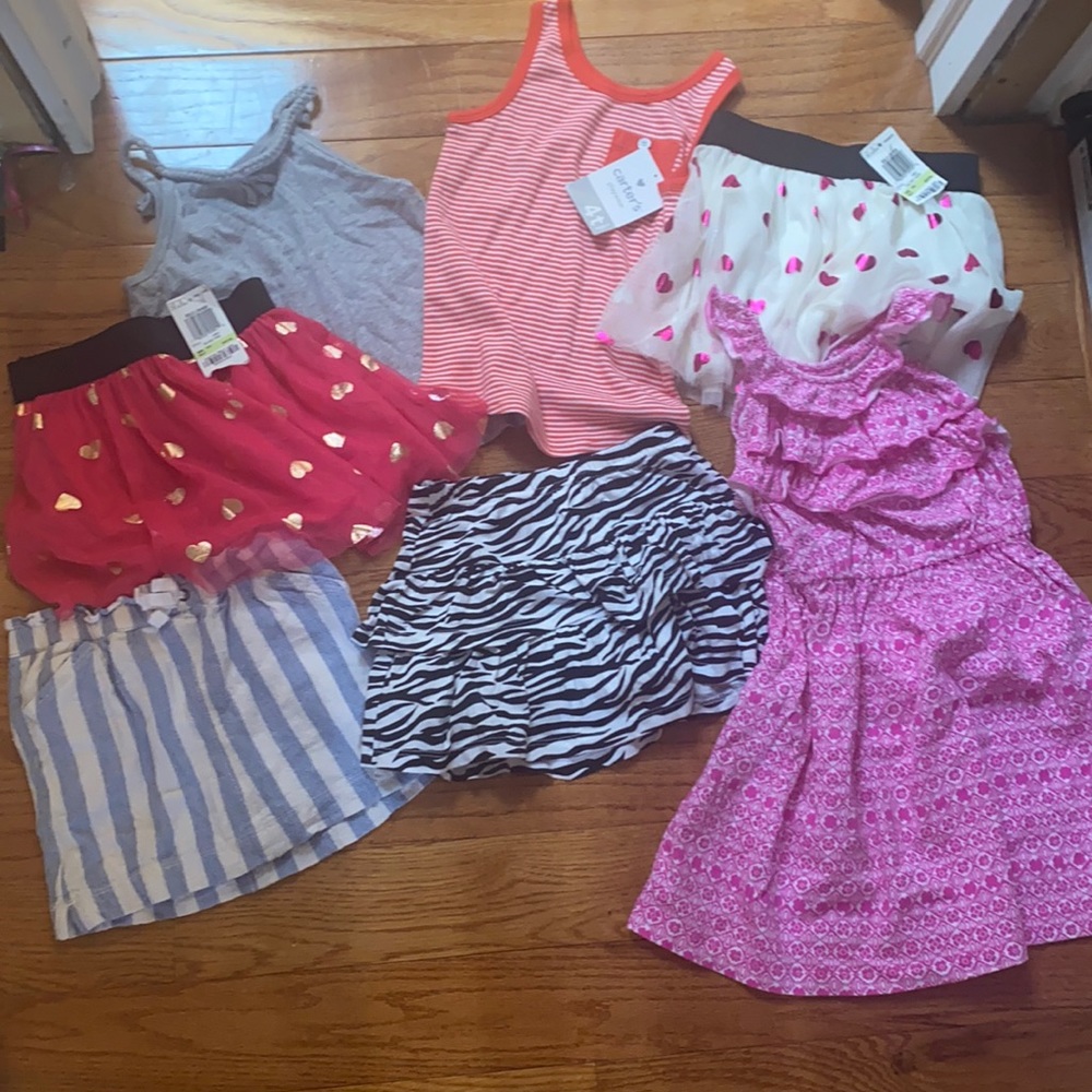 Lot of girls size 4T some NWT